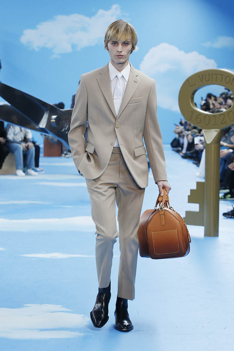 Louis Vuitton refina el traje
