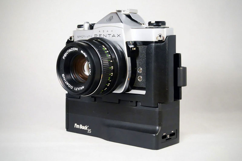 Transforman una cámara analógica de hace 50 años a digital con una