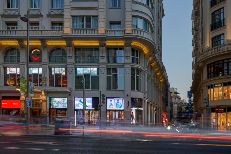 Alianza Puro Lijadoras La marca Skechers abre su nueva tienda en pleno centro de Madrid