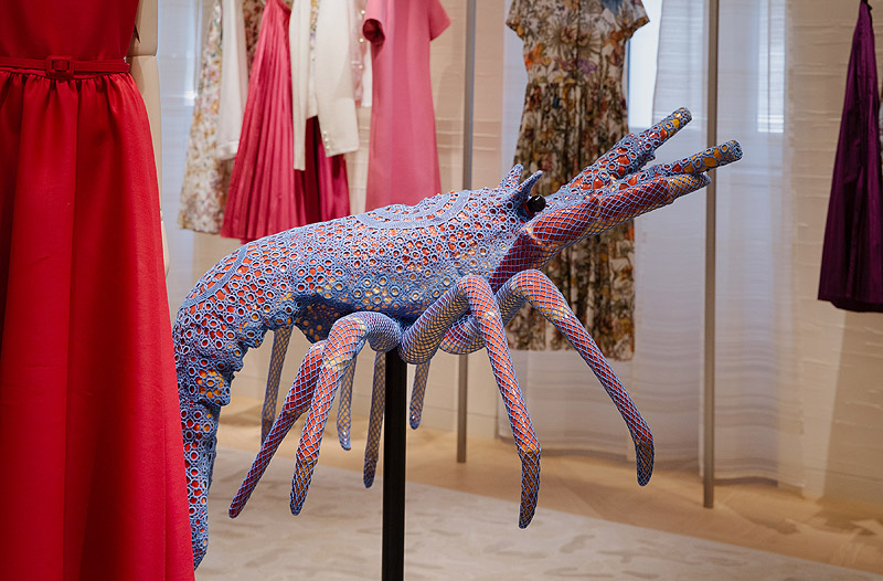 Esculturas de JOANA VASCONCELLOS en la tienda de Dior