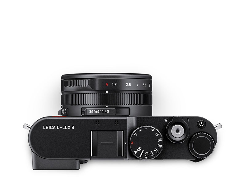 Leica D-Lux 8 nueva y asequible lámpara compacta. vista de la zona superior de la cámara con todos los indicadores de luz y apertura