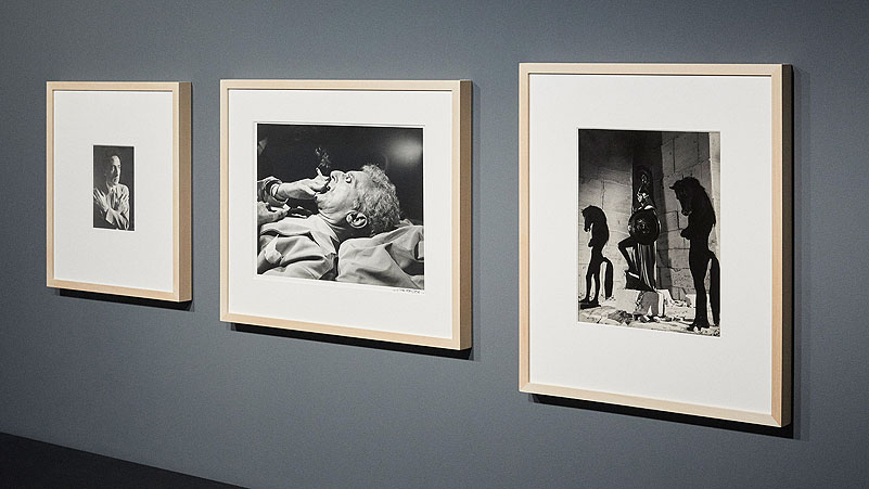 Loewe - Centenario Surrealista - foto de exposición de fotos en blanco y negro