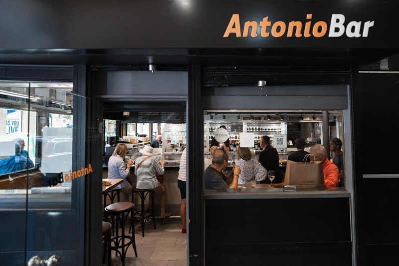 Mejores restaurantes casual San Sebastián según OAD en 2024: fachada de Antonio Bar