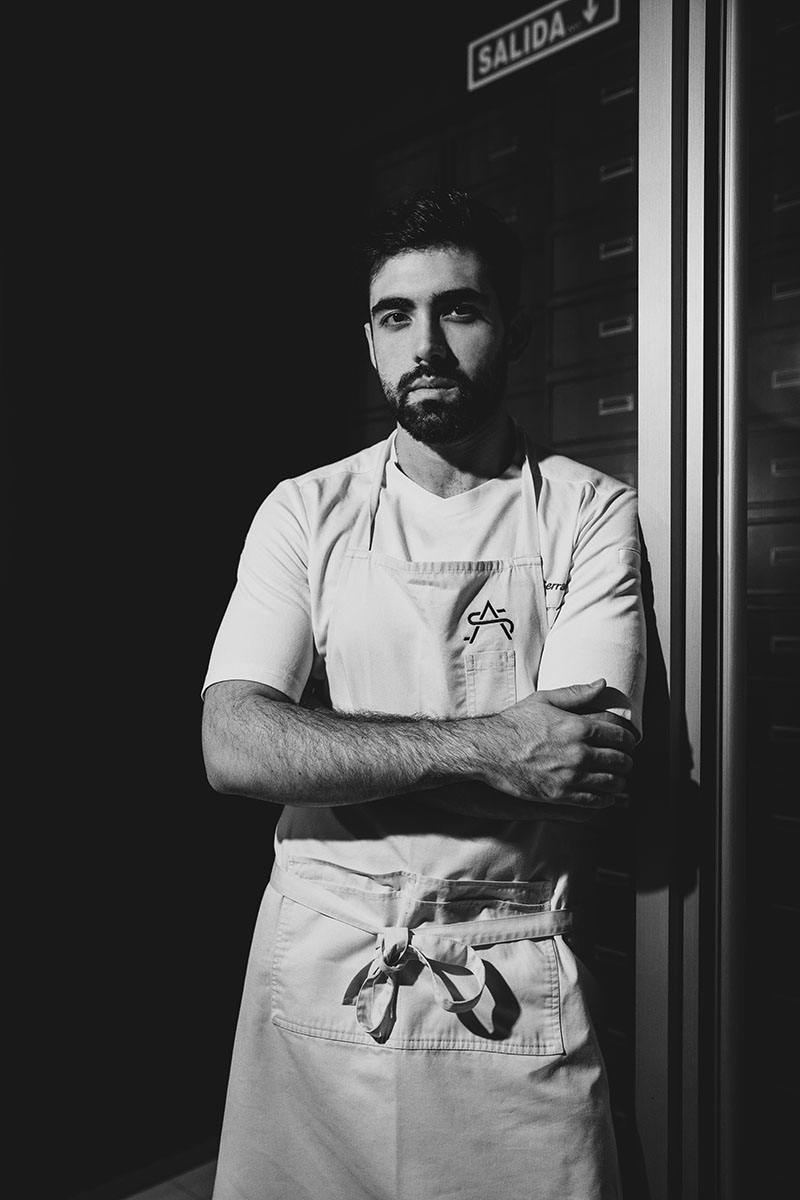 Jóvenes cocineros españoles: un retrato de Alejandro Serrano