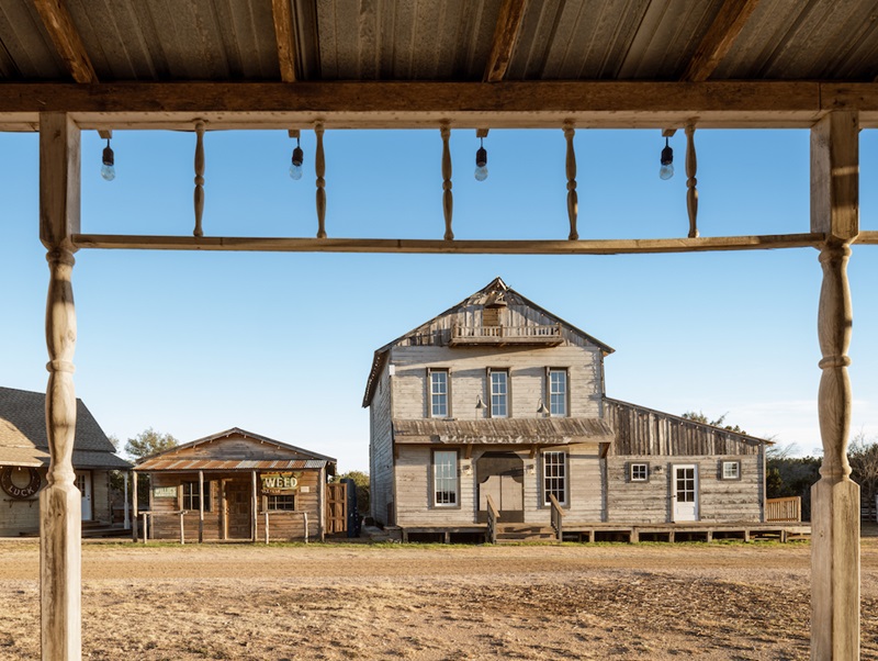 Cushing-Terrell-Luck-Ranch: construcción del lejano oeste