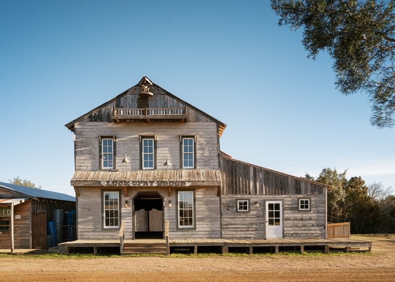 Cushing-Terrell-Luck-Ranch: Opry House and Saloon