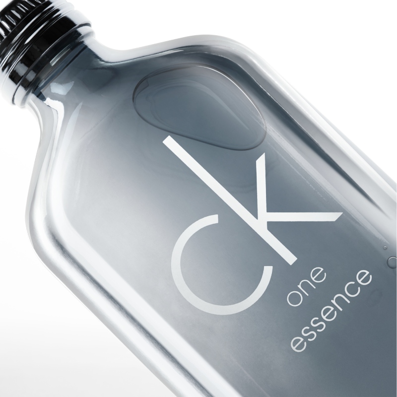 Mejores perfumes de 2024: CK One Essence de Calvin Klein