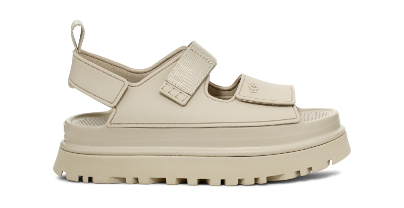 Las mejores sandalias de tiras UGG para verano 2024