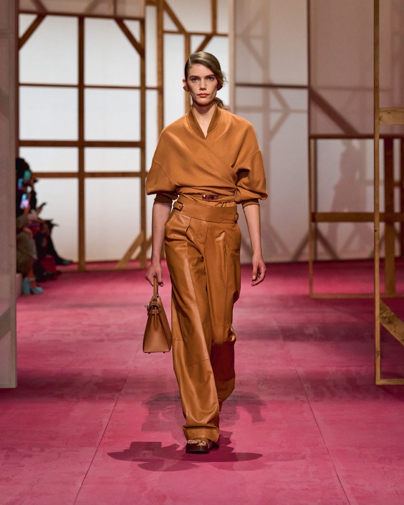 Desfile Hermès Mujer SS25