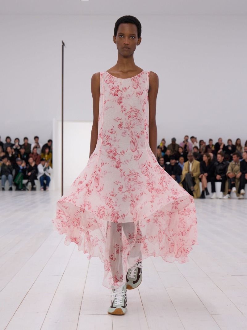 Mejores desfiles de Paris Fashion Week Primavera-Verano 2025