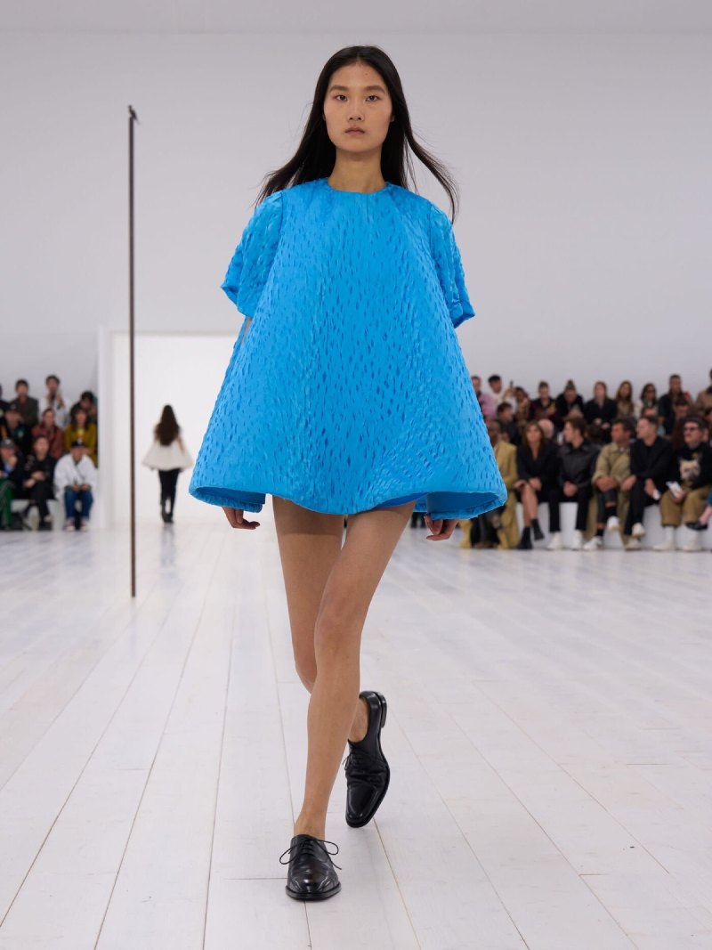 Mejores desfiles de Paris Fashion Week Primavera-Verano 2025