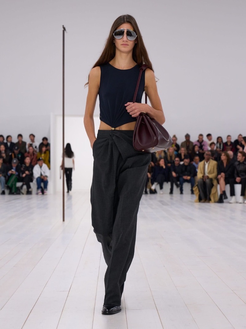 Mejores desfiles de Paris Fashion Week Primavera-Verano 2025