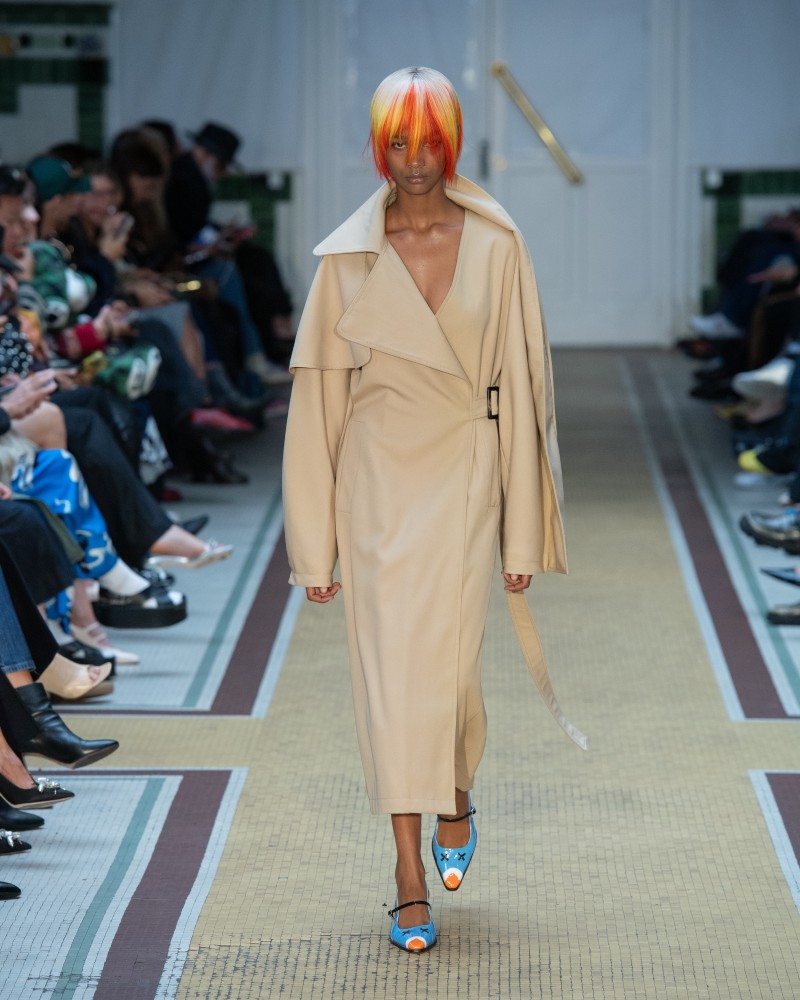 Mejores desfiles de Paris Fashion Week SS25