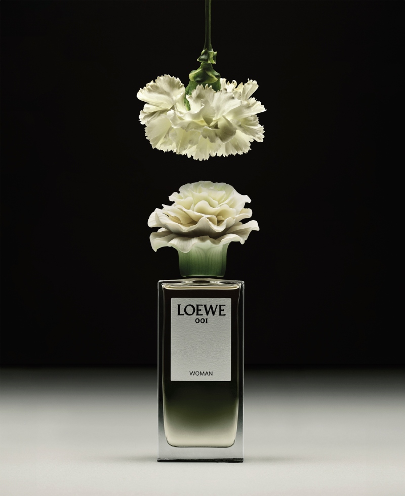 Perfumes de Loewe X Lladró con porcelana