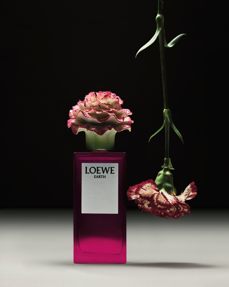 Perfumes de Loewe X Lladró con porcelana