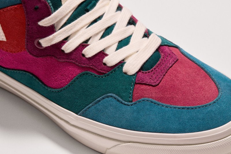 Zapatillas Suede Half Cab de Vans X Piet Parra