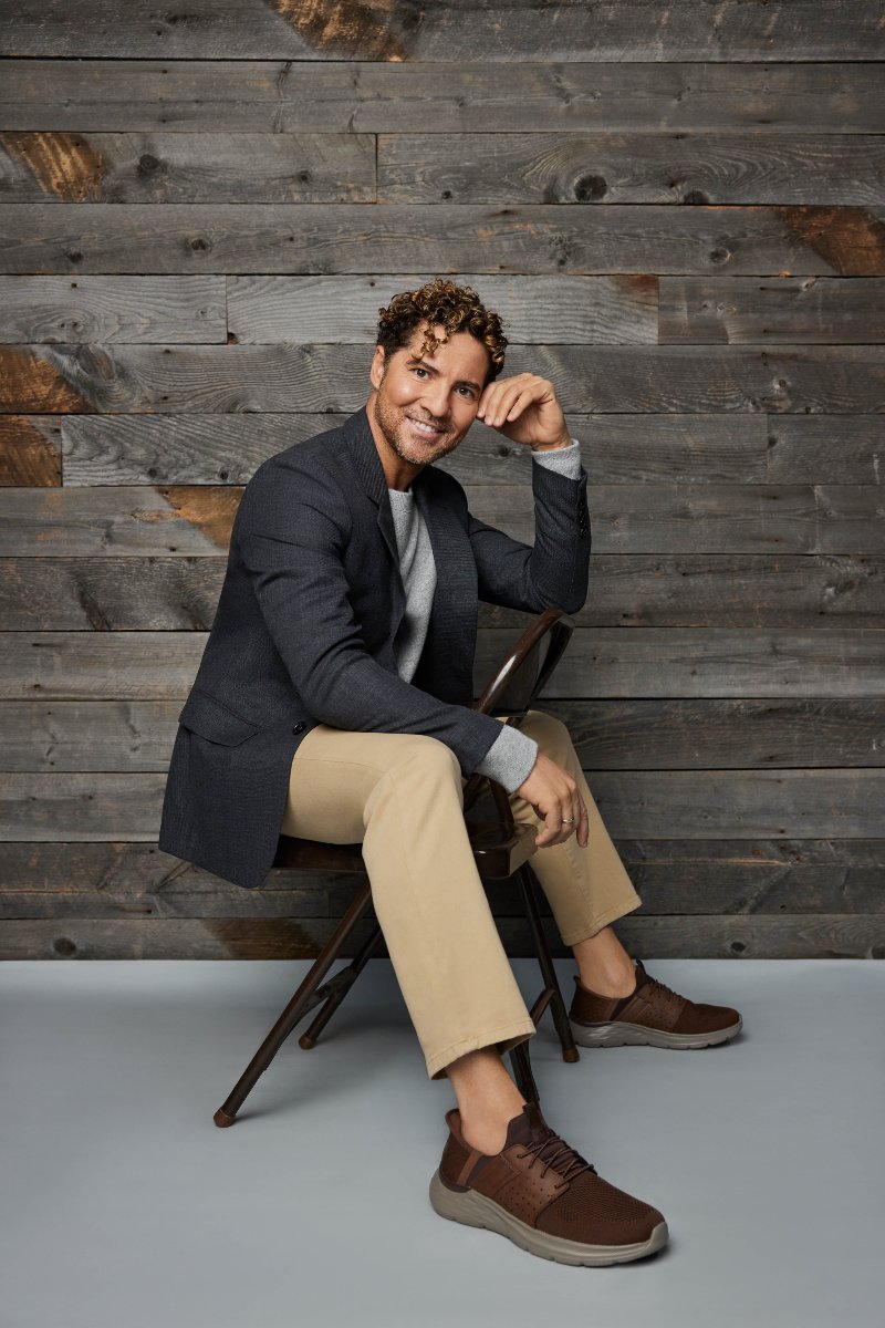 zapatillas sin cordones Skechers david bisbal