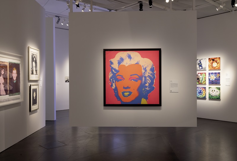 Andy-Warhol-Absolut-Spritmuseum: retrato de Marilyn Monroe en color