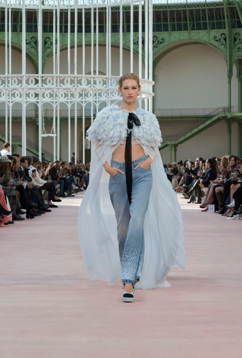 Mejores pasarelas de la Semana de la Moda de París SS25