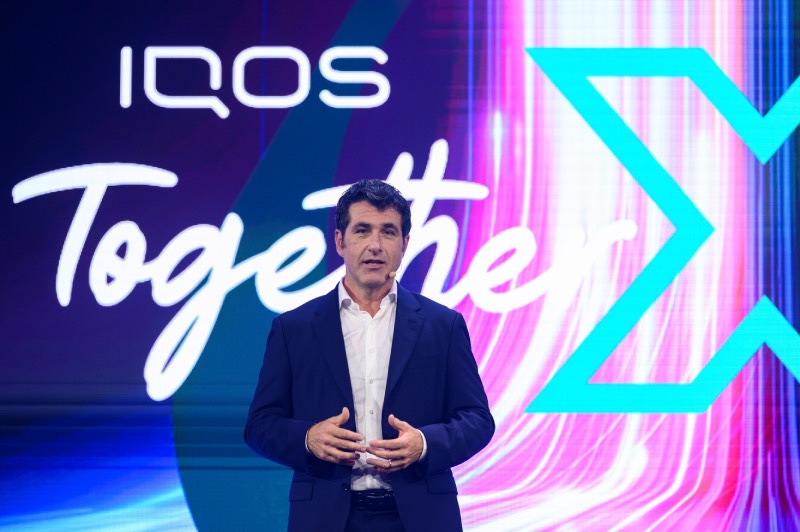 IQOS: Stefano Volpetti, Presidente Global de Productos sin Humo de Philip Morris International, hablando de la compañía en evento celebrado por el décimo aniversario de IQOS en Tokio