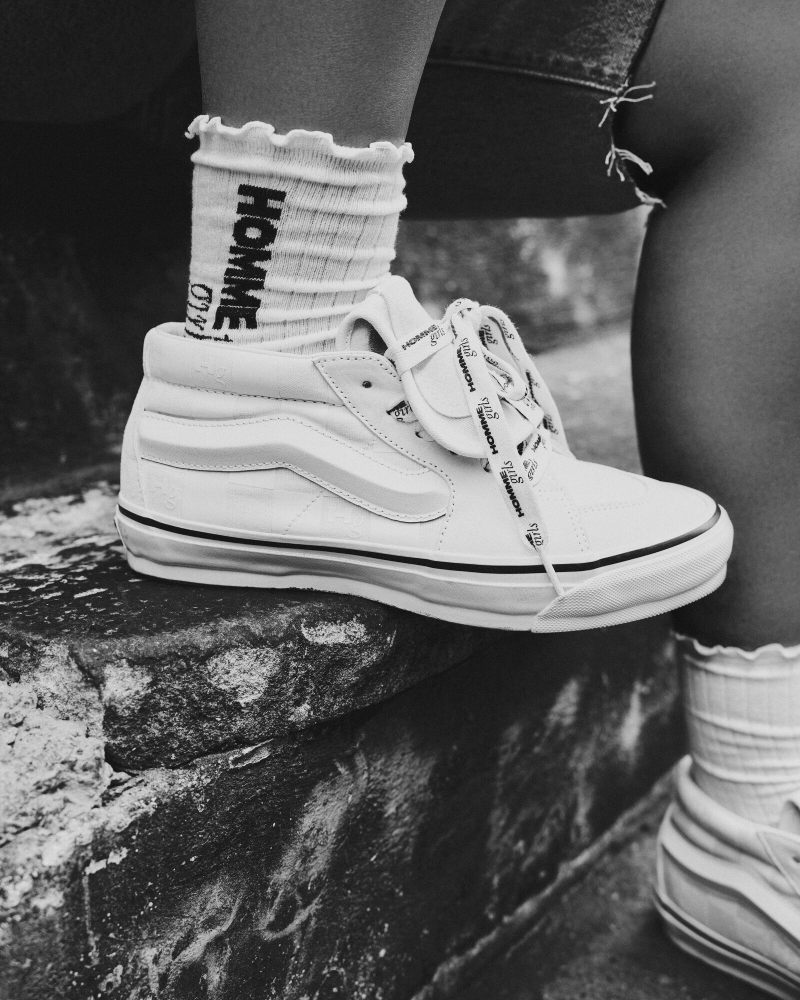 Colaboración de OTW by Vans X Homme Girls