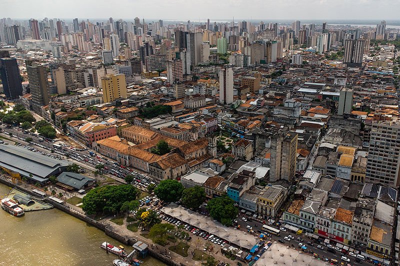 Vista de una ciudad desde el aire