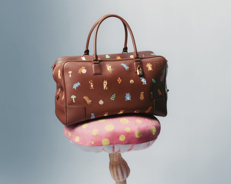 Nueva colección de bolsos Loewe X Suna Fujita