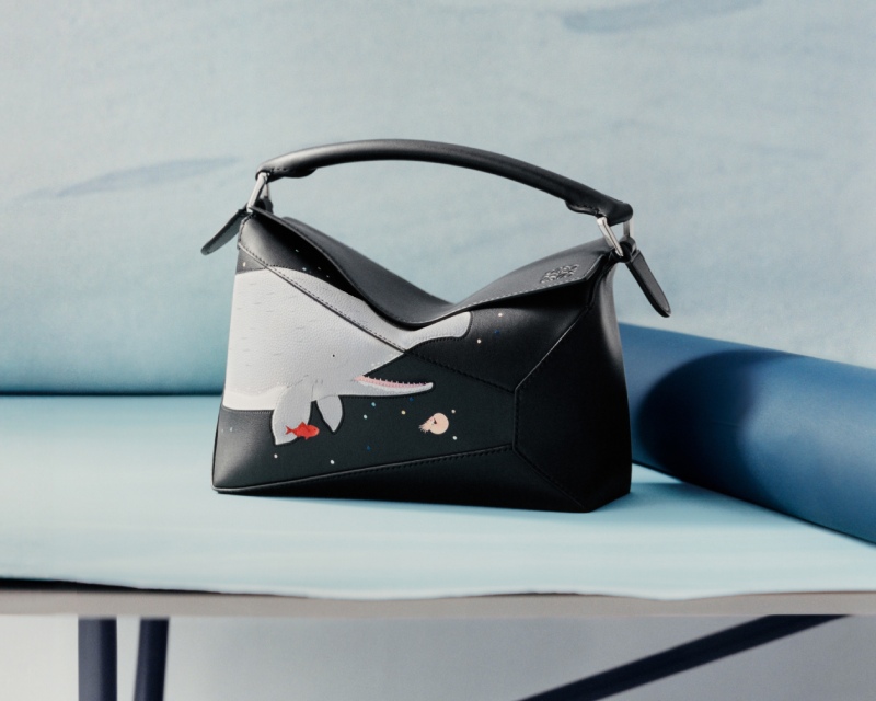 Nueva colección de bolsos Loewe X Suna Fujita