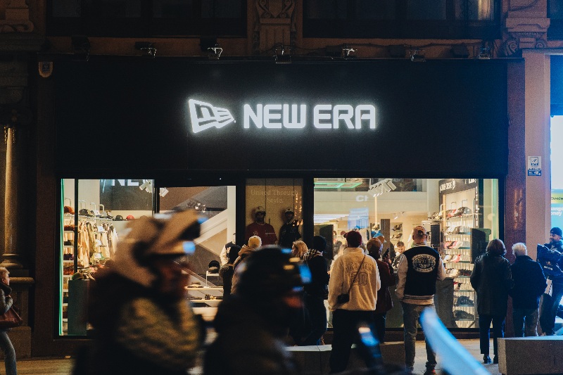 primera tienda new era madrid fiesta gran vía