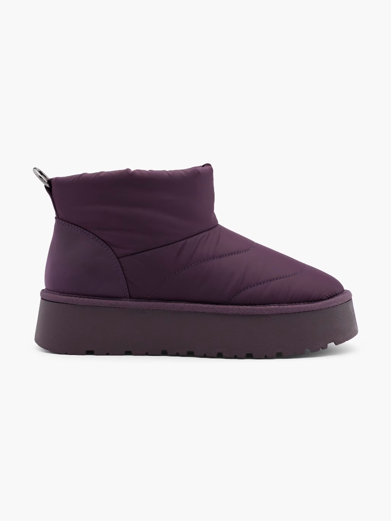 bota acolchada morada Deichmann