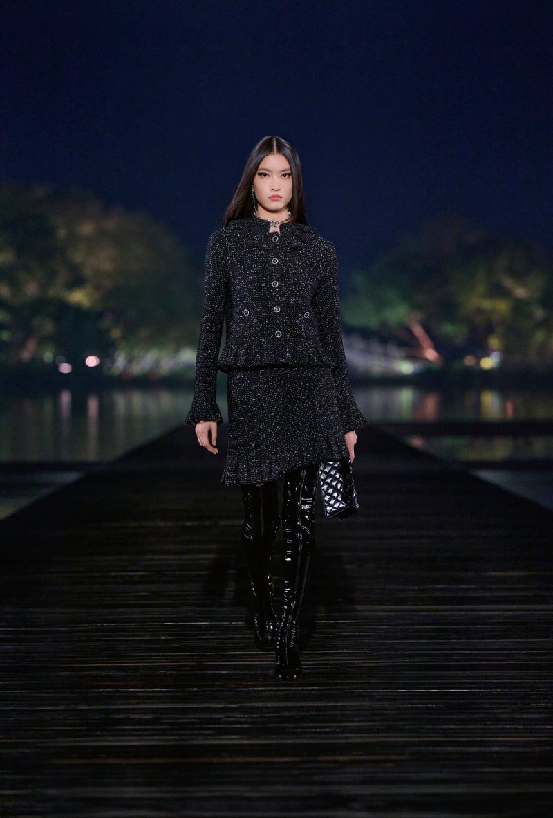 Desfile Chanel Métiers d'Art 2024/25