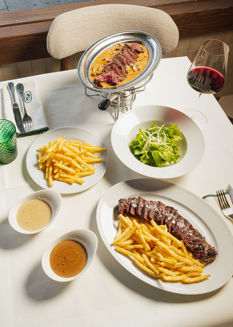 Restaurante Chez Madrid: sus carnes con patatas imprescindibles