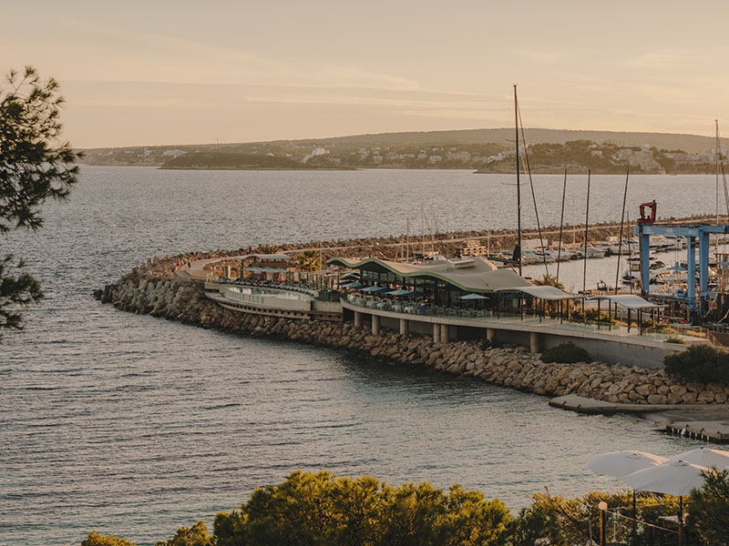 Sandra Tarruella Lobster Club Mallorca: vista aérea del complejo