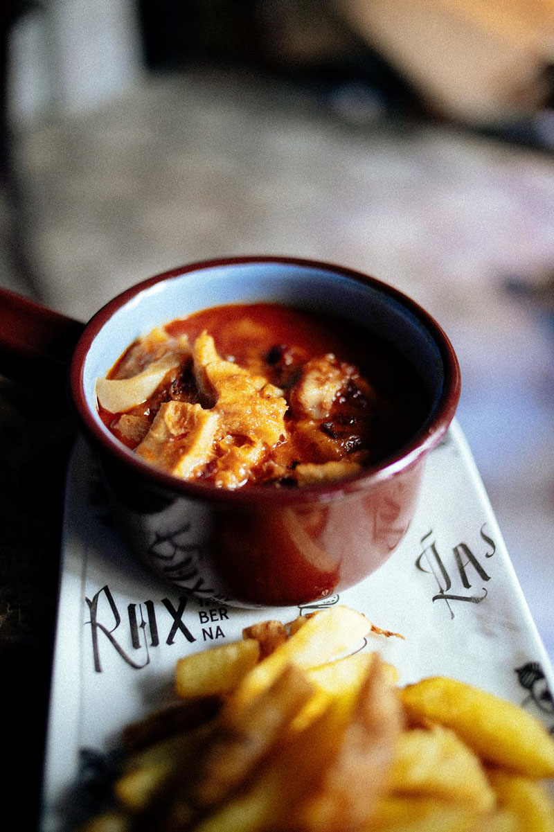 Taberna La Rox: una cazuelita de callos