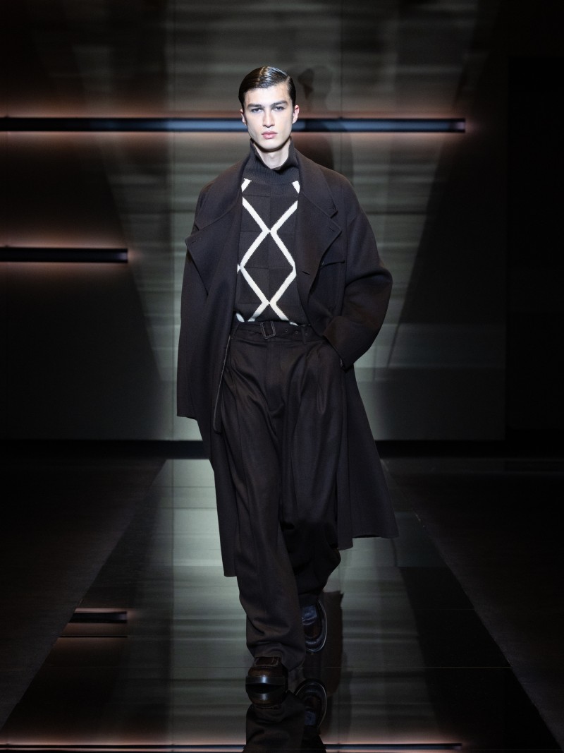 Tendencias masculinas Milan Fashion Week 2025