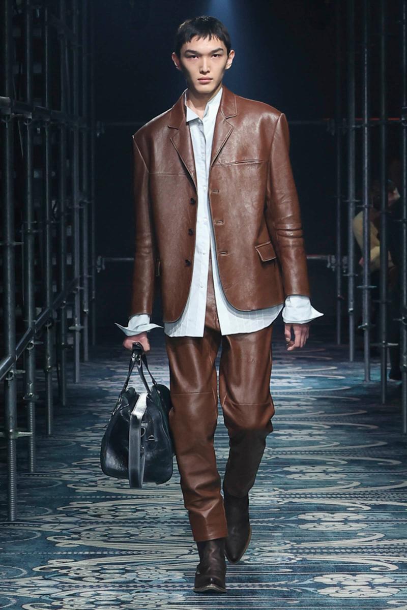 Desfile Prada Hombre FW25