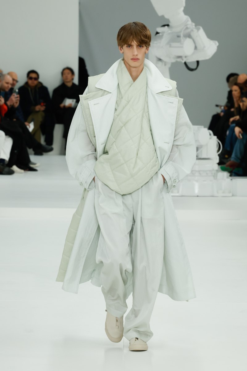 Desfile IM Men FFW25 nueva marca Issey Miyake