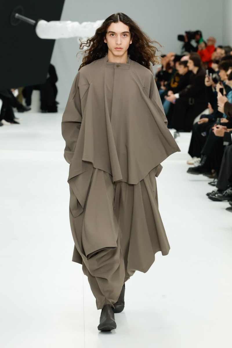 Desfile IM Men FFW25 nueva marca Issey Miyake