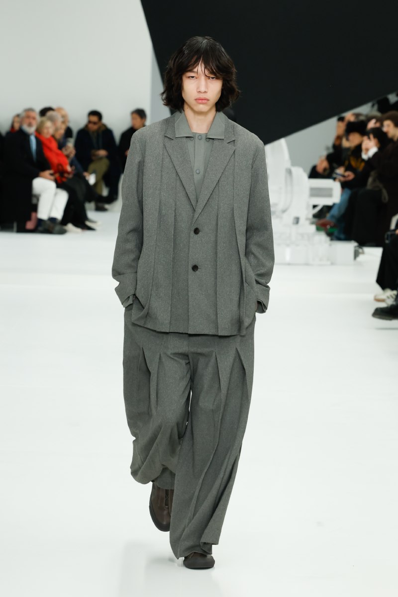 Desfile IM Men FFW25 nueva marca Issey Miyake