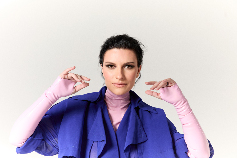 laura pausini dice ciao musica 2025