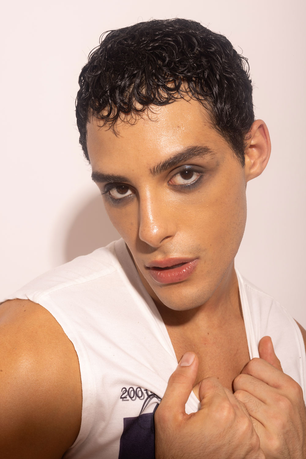 leonardo hanna modelo interiorista actor venezolano