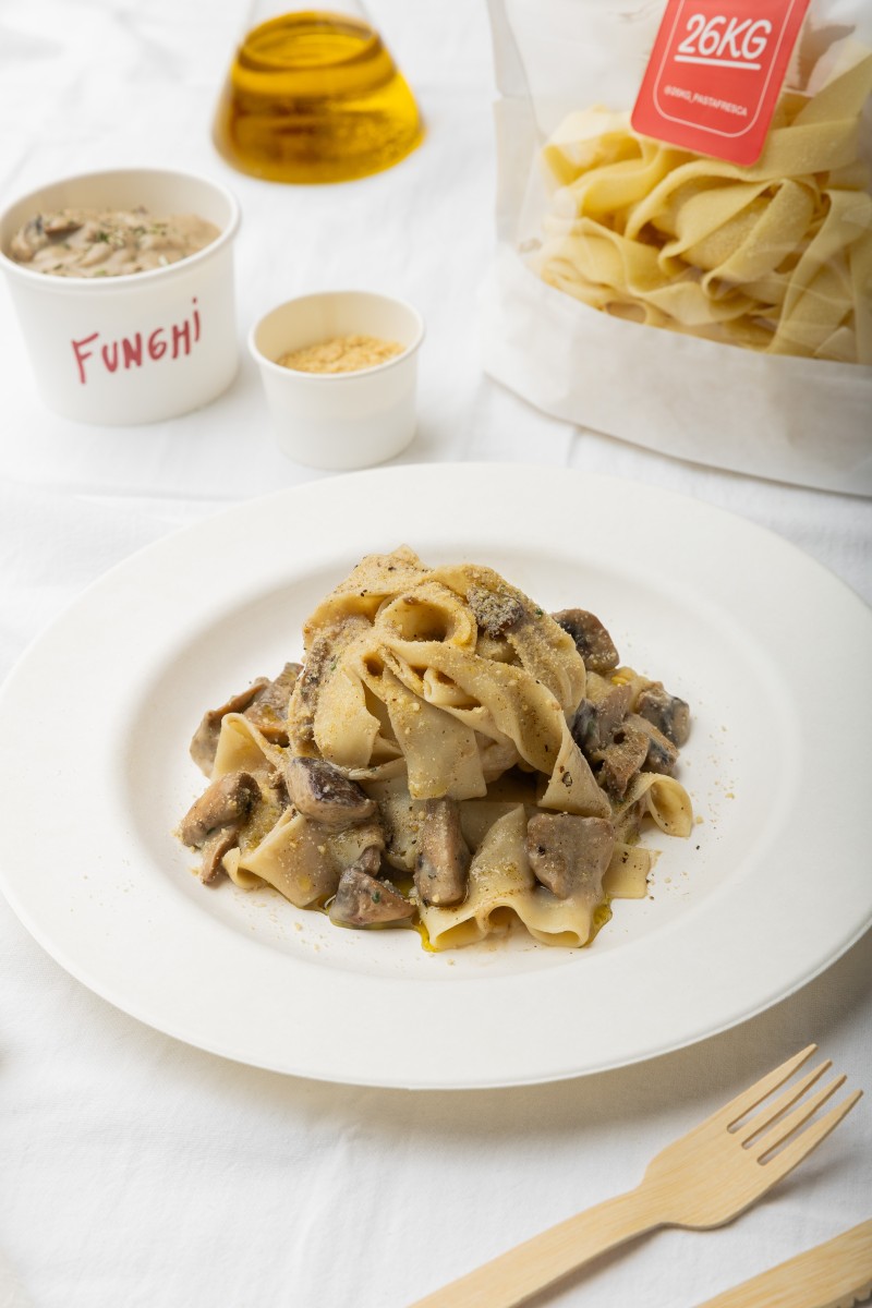 26kg pasta artesanal vegana: Tagliatelle ai funghi