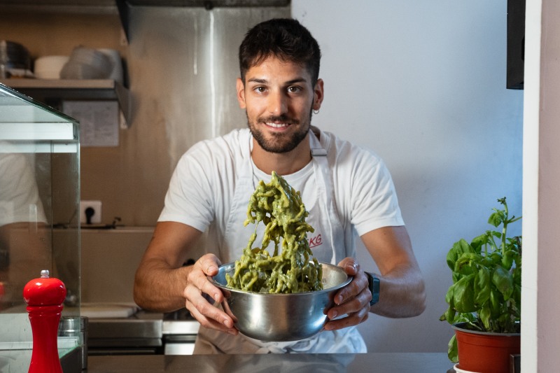 26kg pasta artesanal vegana: El chef Maurizio Gorga tardó cerca de dos años en ver el sueño de este restaurante realizado.