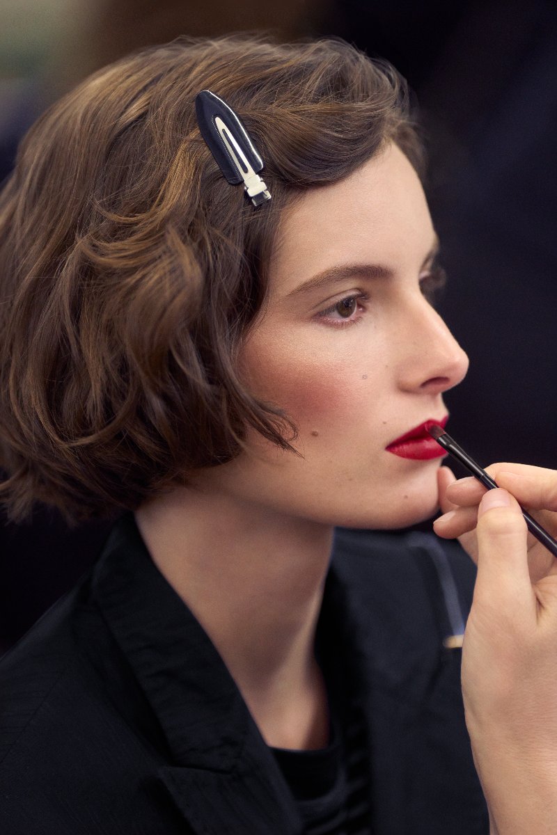 maquillaje desfile chanel alta costura parís 2025