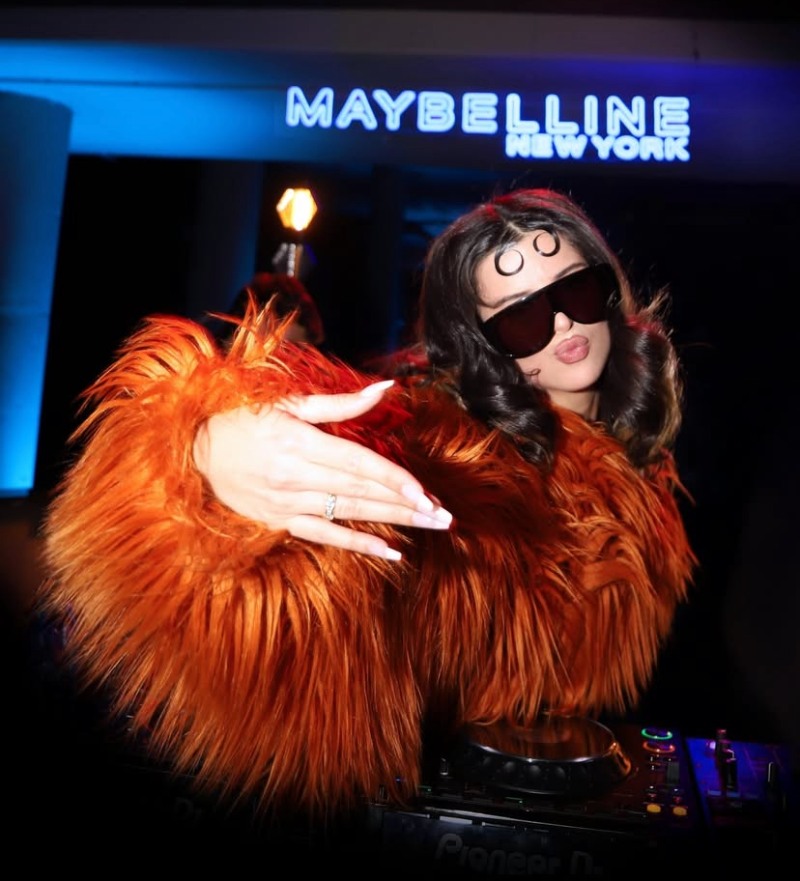 Nathy Peluso maybelline new york fiesta