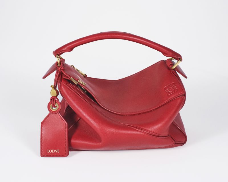 Nuevo bolso Loewe Featherlight Puzzle