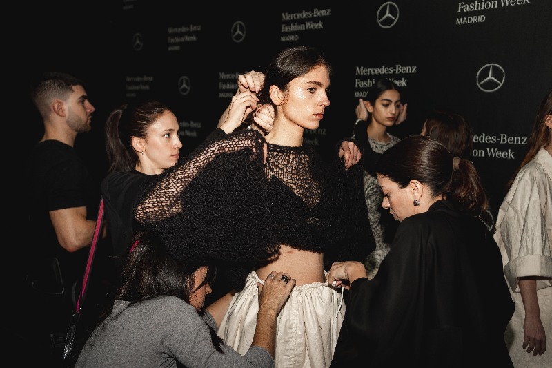 studio cumbre desfile backstage mbfw talent madrid