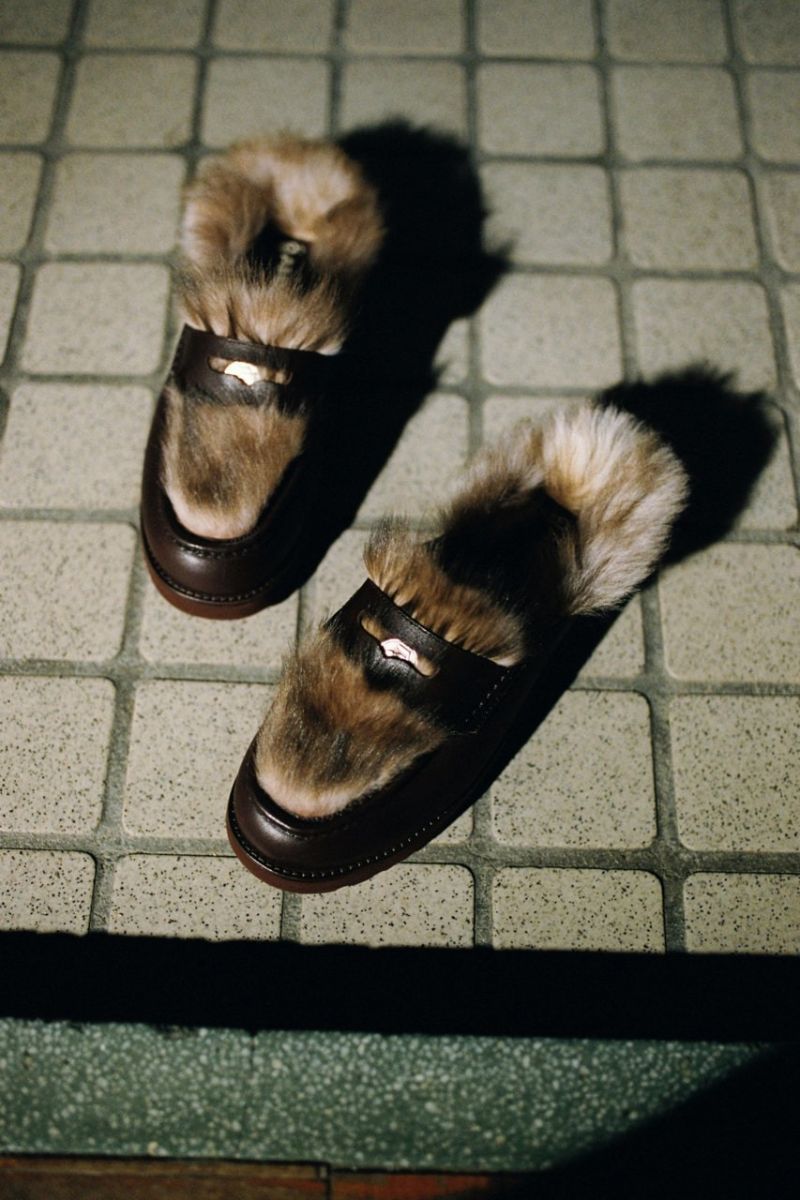 Colaboración Ugg X Ambush zapatos de pelo