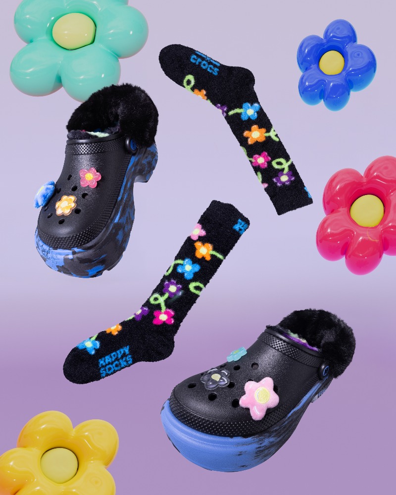 zuecos calcetines colores combinados crocs happy socks flores