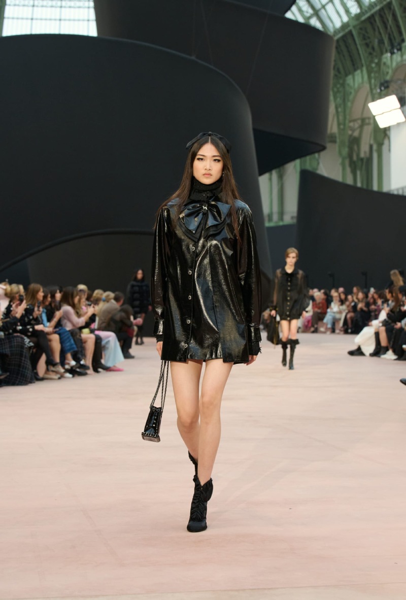 Mejores Desfiles Paris Fashion Week Mujer 2025